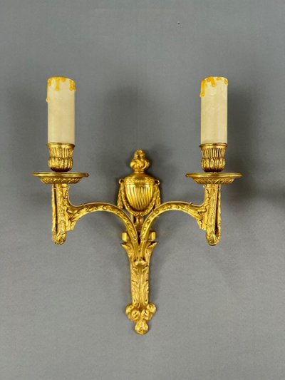 Paire D’appliques En Bronze Doré, Maison Baguès, Style Louis XVI, XXe Siècle