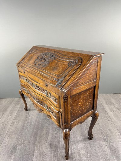 Secretaire in legno intagliato, stile Luigi XV, inizio XX secolo