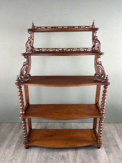 Grande Etagère En Acajou Sculpté , XIXe Siècle