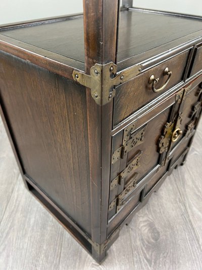 Etagère Cabinet Asiatique En Bois Et Laiton, Fin XIXe / Début XXe