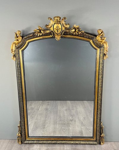 Grand Miroir à Fronton En Bois Sculpté Et Doré, Style Napoléon III