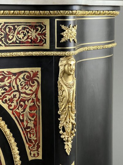 Paar Boulle-Möbelschränke mit Intarsienarbeit, Epoche Napoleon III