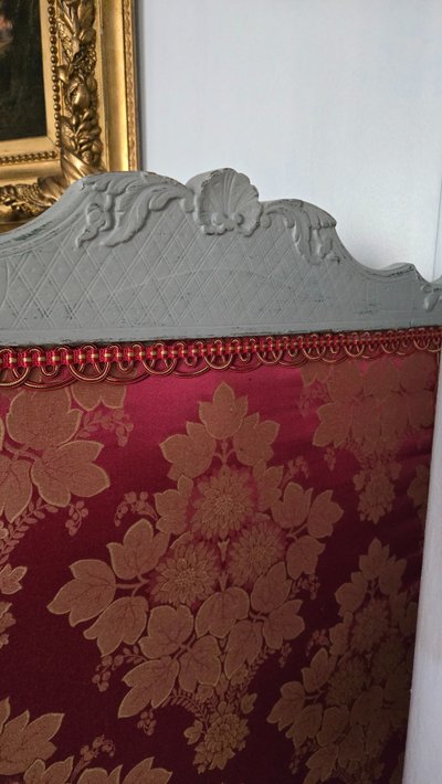 Paravento in legno intagliato in stile Regency del XIX secolo
