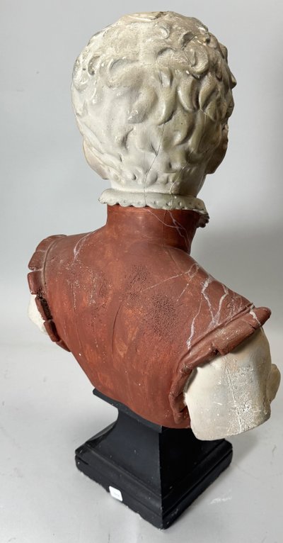 Busto di Enrico IV