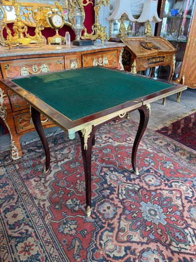 19TH CENTURY GAMBLING TABLE FROM THE HOUSE OF LAMPRE IN PARIS