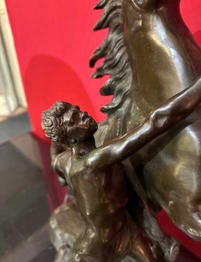 Bronze Darstellend Die Pferde Von Marly Mit Brauner Patina Von Coustou