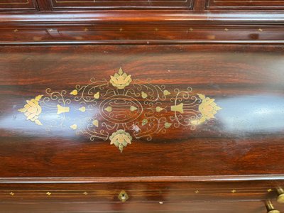 Bureau cylindre en acajou et marqueterie en incrustation vers 1900