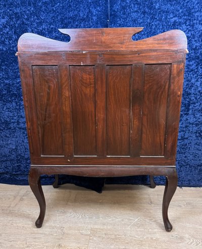 Bureau cylindre en acajou et marqueterie en incrustation vers 1900