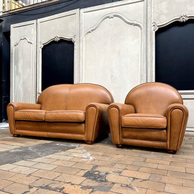 Ensemble club en cuir ancien