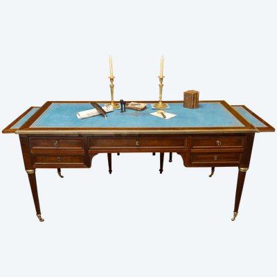 Scrivania in mogano e bronzo dorato di epoca Luigi XVI, 1780-1790 ca.