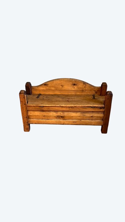 Coffre en épicéa 1700