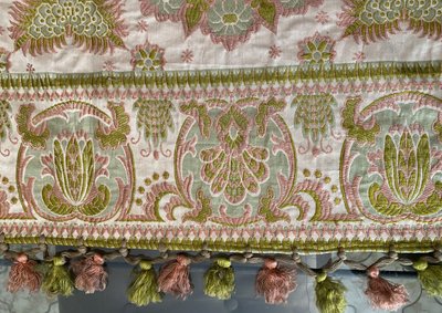 Reversible silk table rug - 19th century