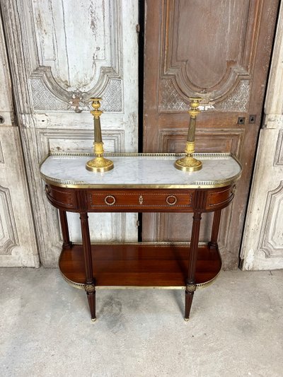 Console de style Louis XVI en acajou 20e siècle