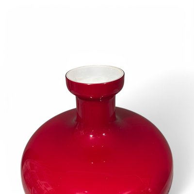 Vase design en verre de Murano rouge rubis