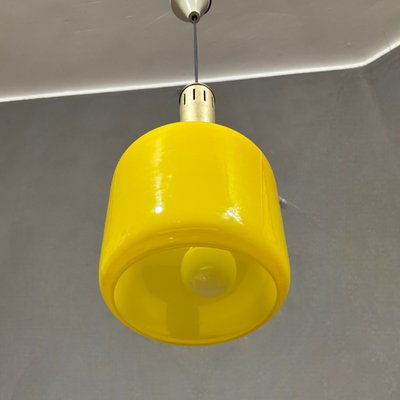 Lampada a sospensione in vetro giallo Stilnovo Vetro, 1950 circa