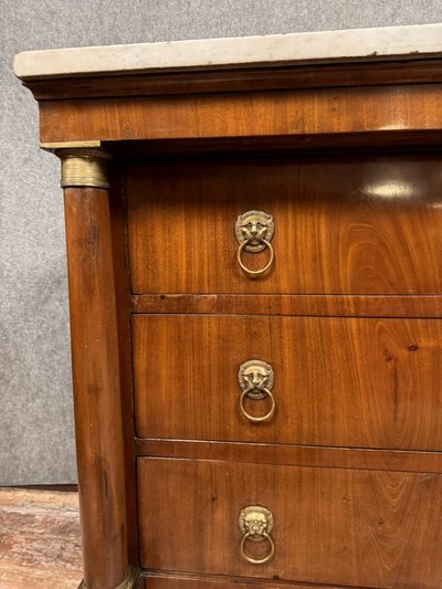 Magnifica cassettiera in mogano di epoca Impero del 1810 circa