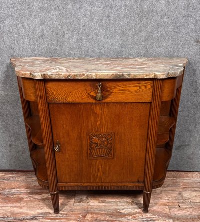 In the style of Dufresne: attractive Art Nouveau oak sideboard circa 1900