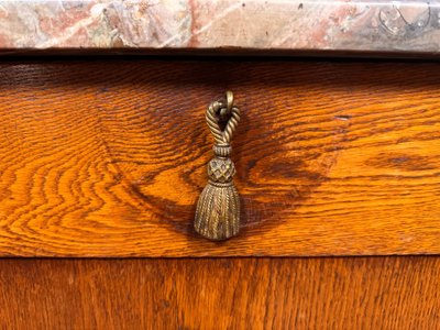 In the style of Dufresne: attractive Art Nouveau oak sideboard circa 1900