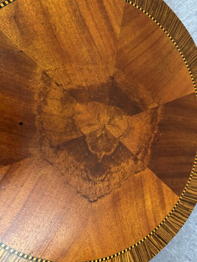 Superbe table d'apparat époque Art Déco en marquéterie vers 1930