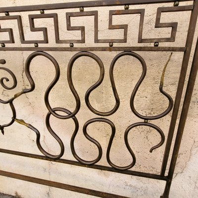 Grande letto in acciaio con serpenti, inizio XIX secolo