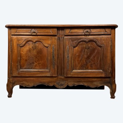 Großes Buffet Lyonnais Epoche Louis XV aus massivem Nussbaumholz um 1750
