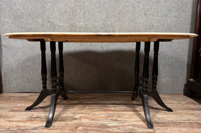 Inghilterra : Grande tavolo in marmo con base laccata nera