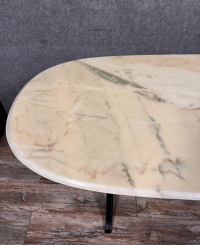Inghilterra : Grande tavolo in marmo con base laccata nera