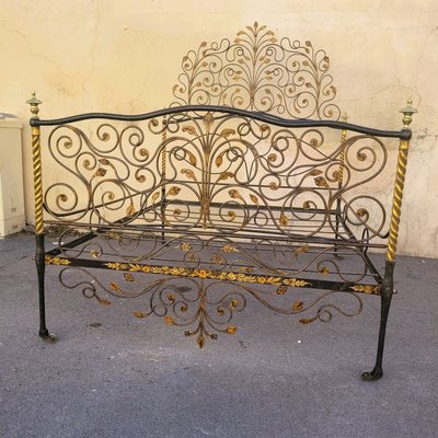 Letto in ferro dipinto, Genova, inizio XIX secolo