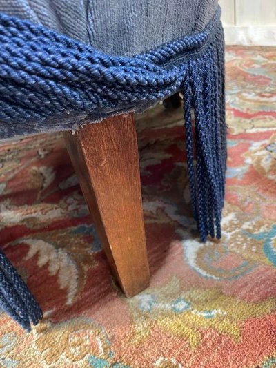 Salon crapaud comprenant cabale et fauteuils + pouf 