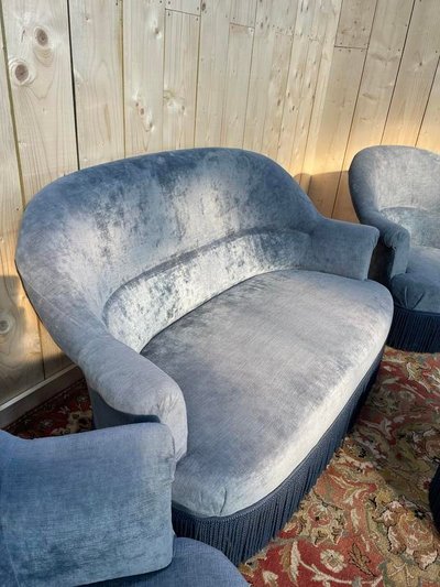 Salon crapaud comprenant cabale et fauteuils + pouf 