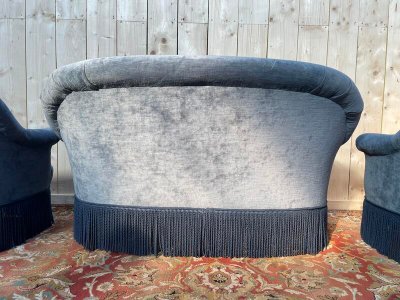 Salon crapaud comprenant cabale et fauteuils + pouf 