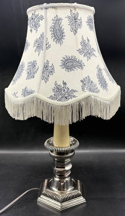 LAMPE BRONZE ARGENTÉ 
