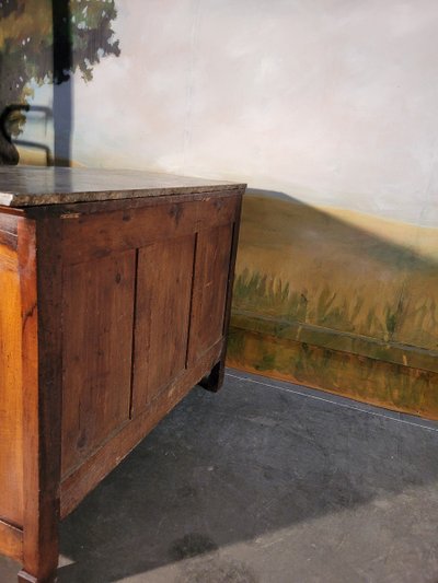 Commode époque Restauration En Noyer