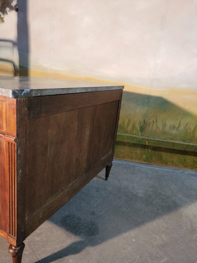 Petite commode Louis XVI En Acajou