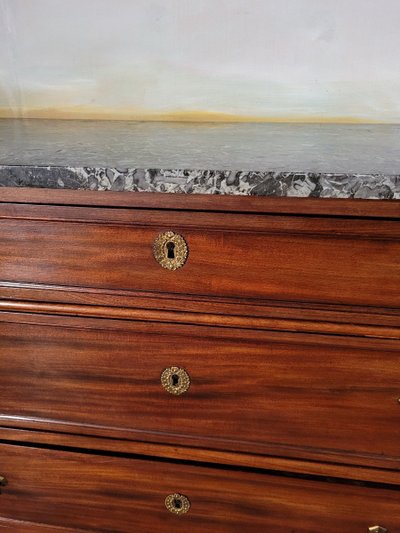 Petite commode Louis XVI En Acajou