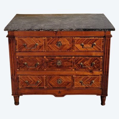 Petite Commode époque Louis XVI En Marqueterie