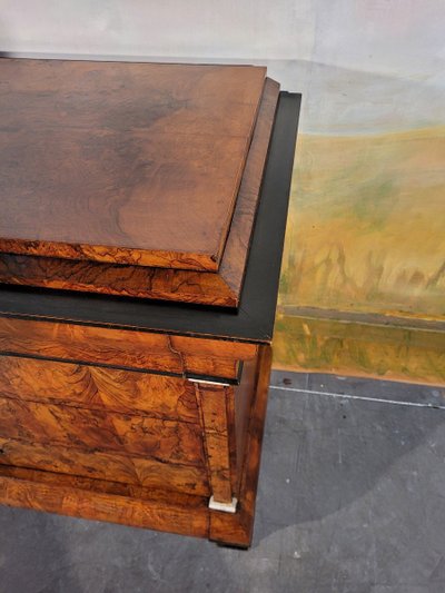 Commode époque Louis Philippe En Noyer
