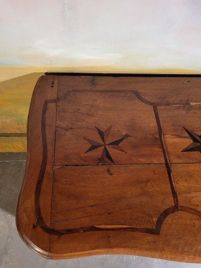 Commode époque Louis XV En Noyer