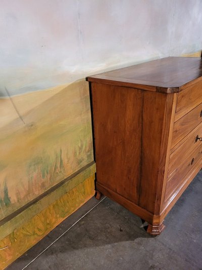 Petite Commode Louis Philippe En Noyer