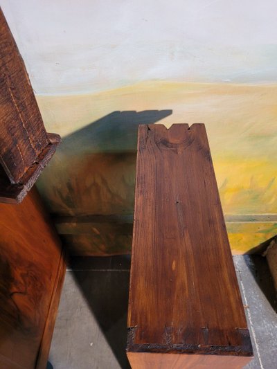 Petite Commode Louis Philippe En Noyer