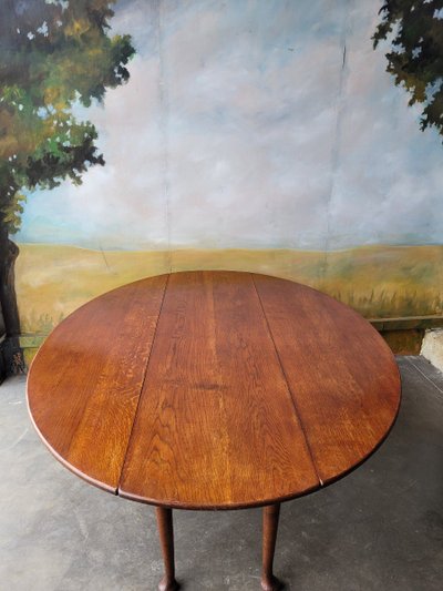 Large 19th Century Oak Oval Table