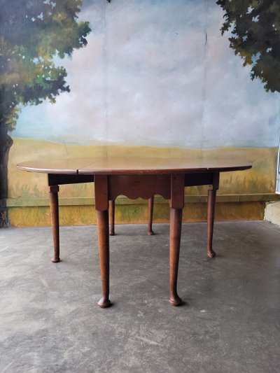 Large 19th Century Oak Oval Table