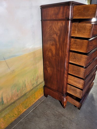 Semainier, Chiffonnier, Commode Haute. Acajou