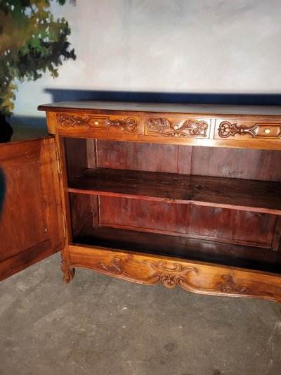Buffet in legno di noce in stile Art Déco Luigi XV