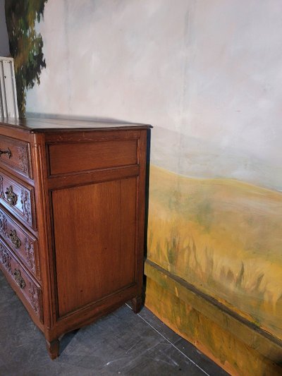 Commode Sculptée En Chêne époque XIX ème Siècle