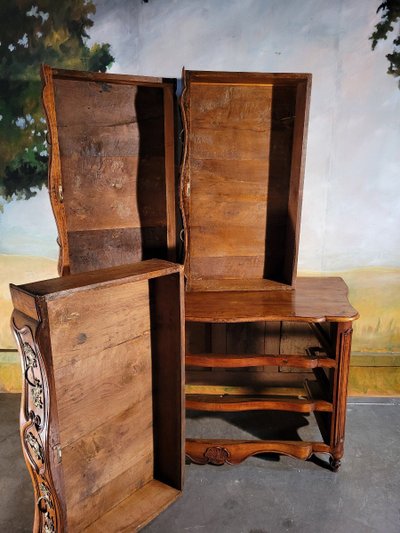 Commode Arbalète  époque Louis XV En merisier