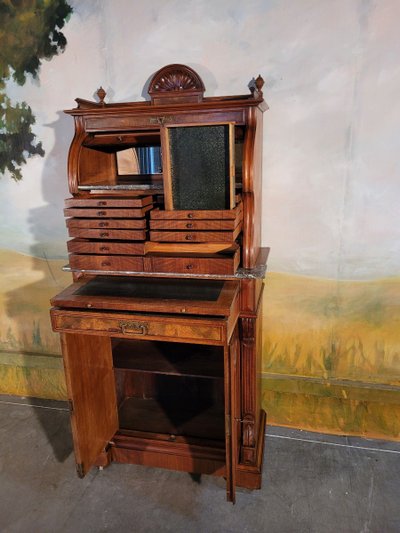Zahnarztschrank, 19. Jahrhundert