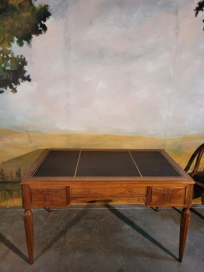 Bureau Et Fauteuil Art Déco En Noyer
