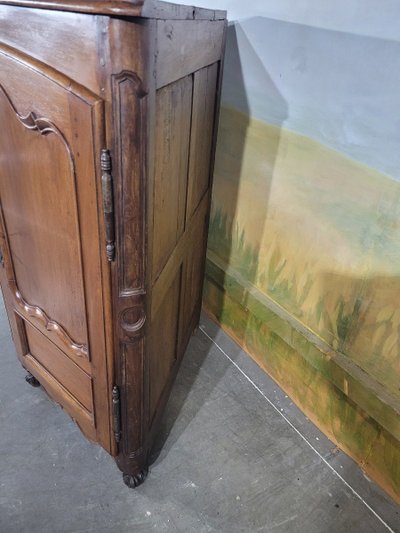 Mobile d'angolo in noce d'epoca Luigi XV