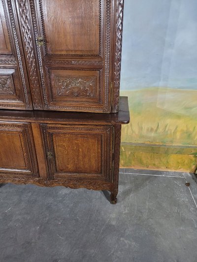 Credenza piccola Normandy a due corpi in rovere